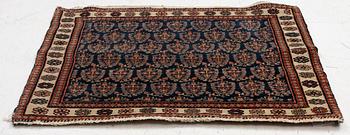 Matta/Kudde. Afshar ca 77 x 66 cm.