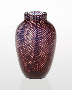 A Simon Gate 'graal' glass vase, Orrefors 1919.