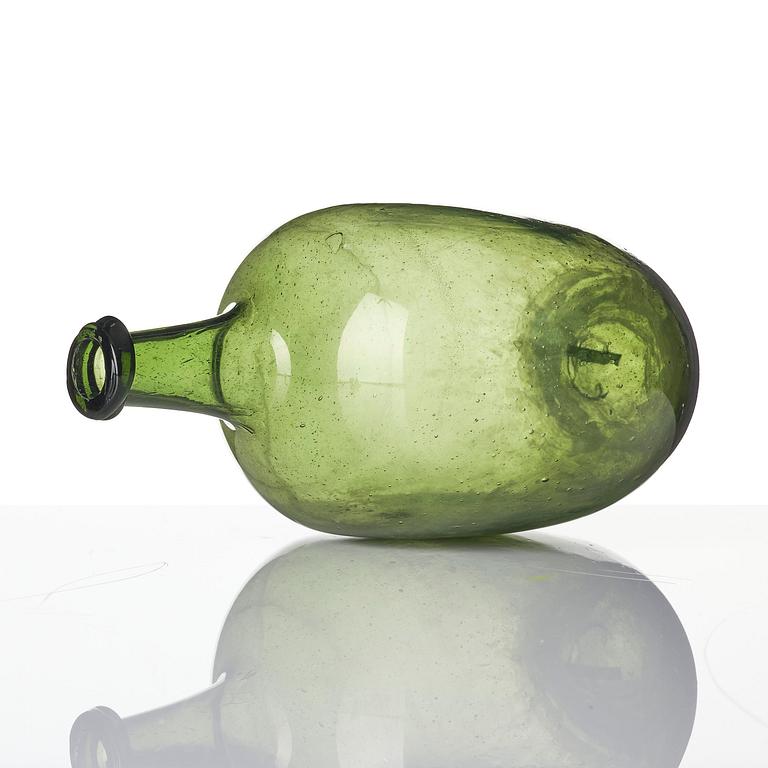 A Swedish glass bottle, 18th / early 19th century.