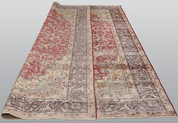 A carpet, Oriental, ca 405 x 275 cm.