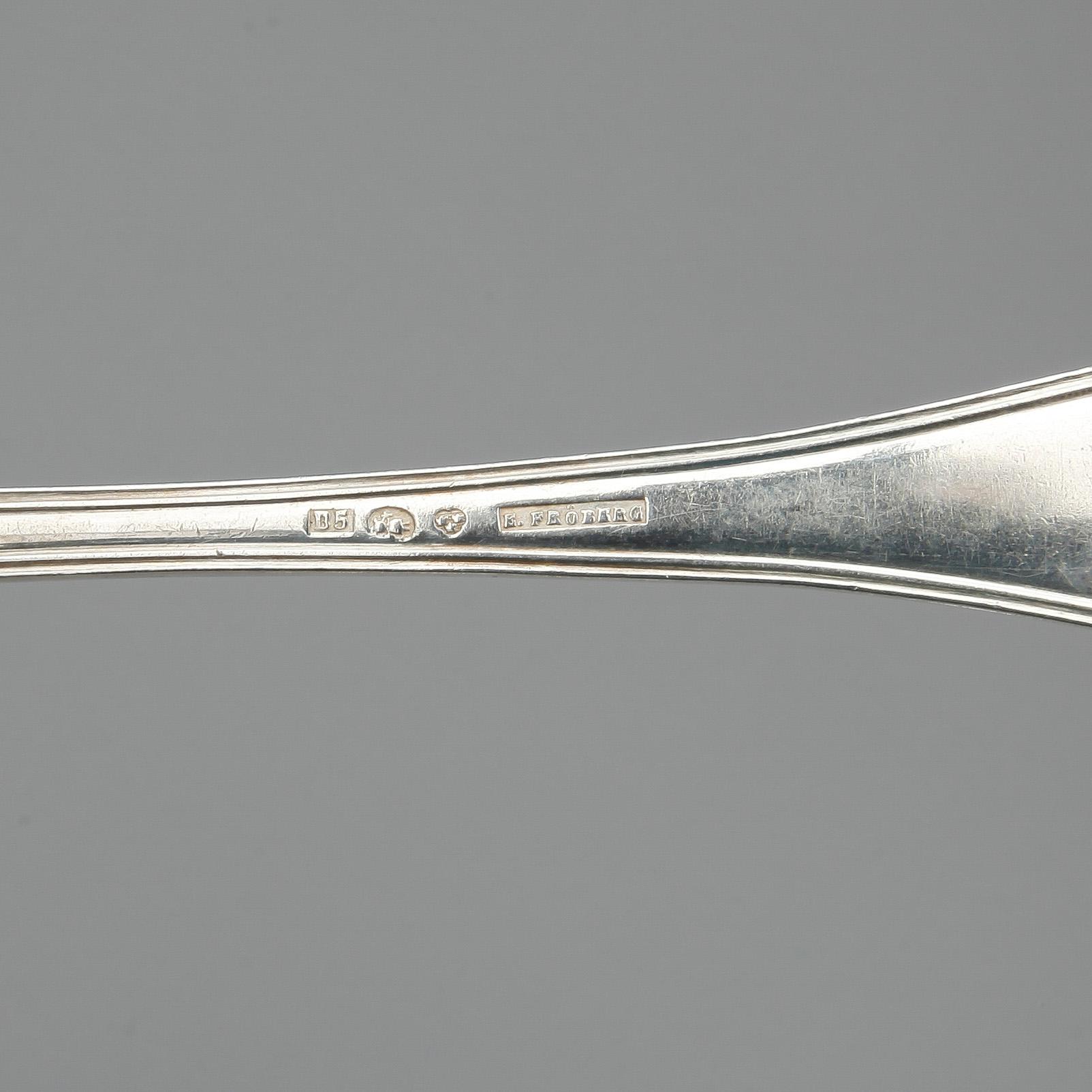 PARTI SILVER, 7 delar, bl.a. Anders Wessman, Kristandstad 1857. Total vikt ca 324 gram.