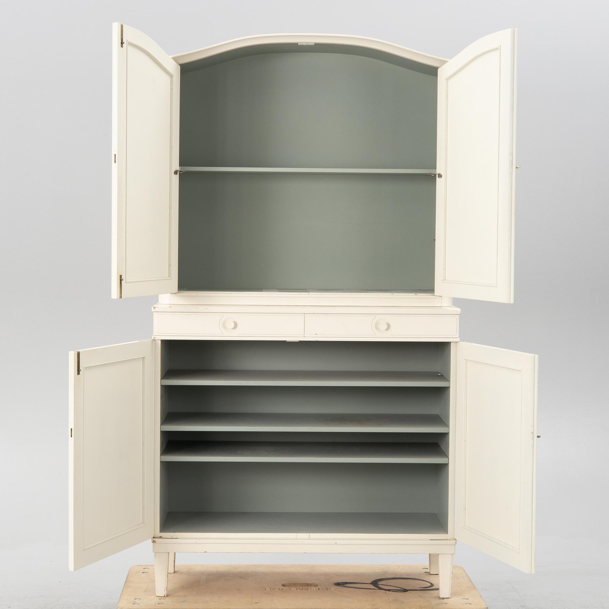 Carl Malmsten, skåp, "Herrgården", Bodafors, daterat 1960.