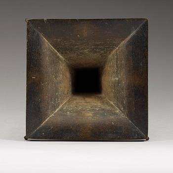 VAS, brons. Qingdynastin, 1700-tal.