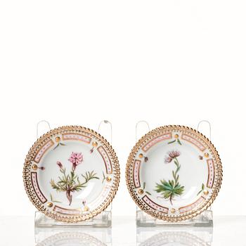 A group of 11 pieces of Royal Copenhagen "Flora Danica", Denmark, 20th Century.