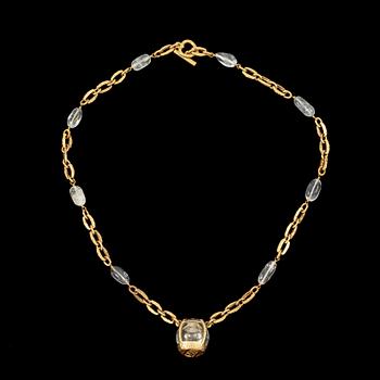 361. YVES SAINT LAURENT, halsband.