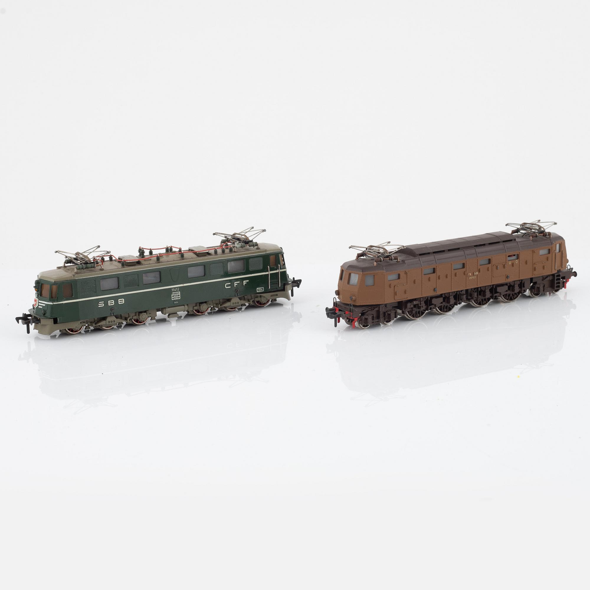 Fleischmann,two scale model locomotives, gauge H0.