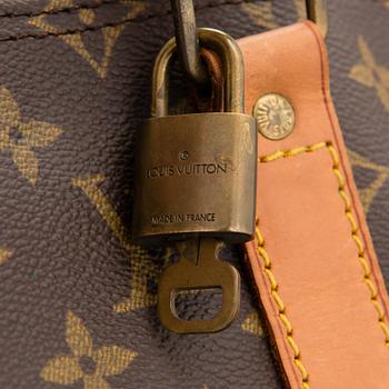 Louis Vuitton, A Monogram 'Keepall Bandouliere 50' weekendbag.