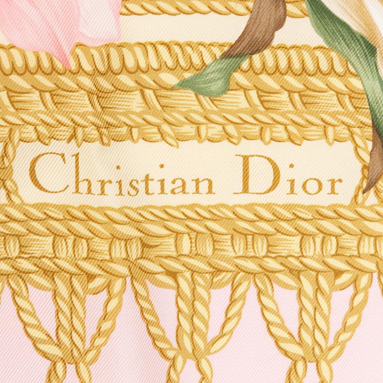 Christian Dior, scarf.
