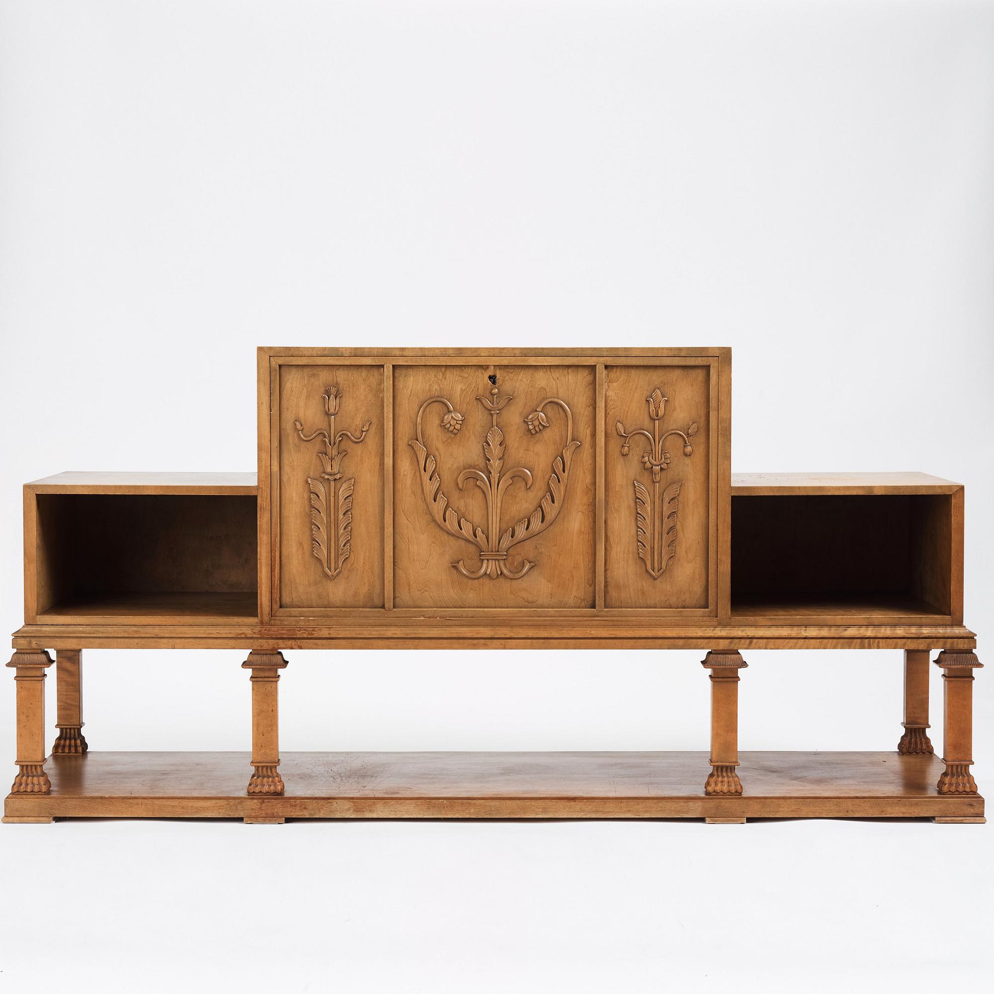 Axel Einar Hjorth, sideboard / barskåp, "Caesar", specialbeställt, Nordiska Kompaniet 1935.