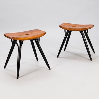 ILMARI TAPIOVAARA, Two 1960/1970s "Pirkka" stools for Laukaan Puu, Finland.