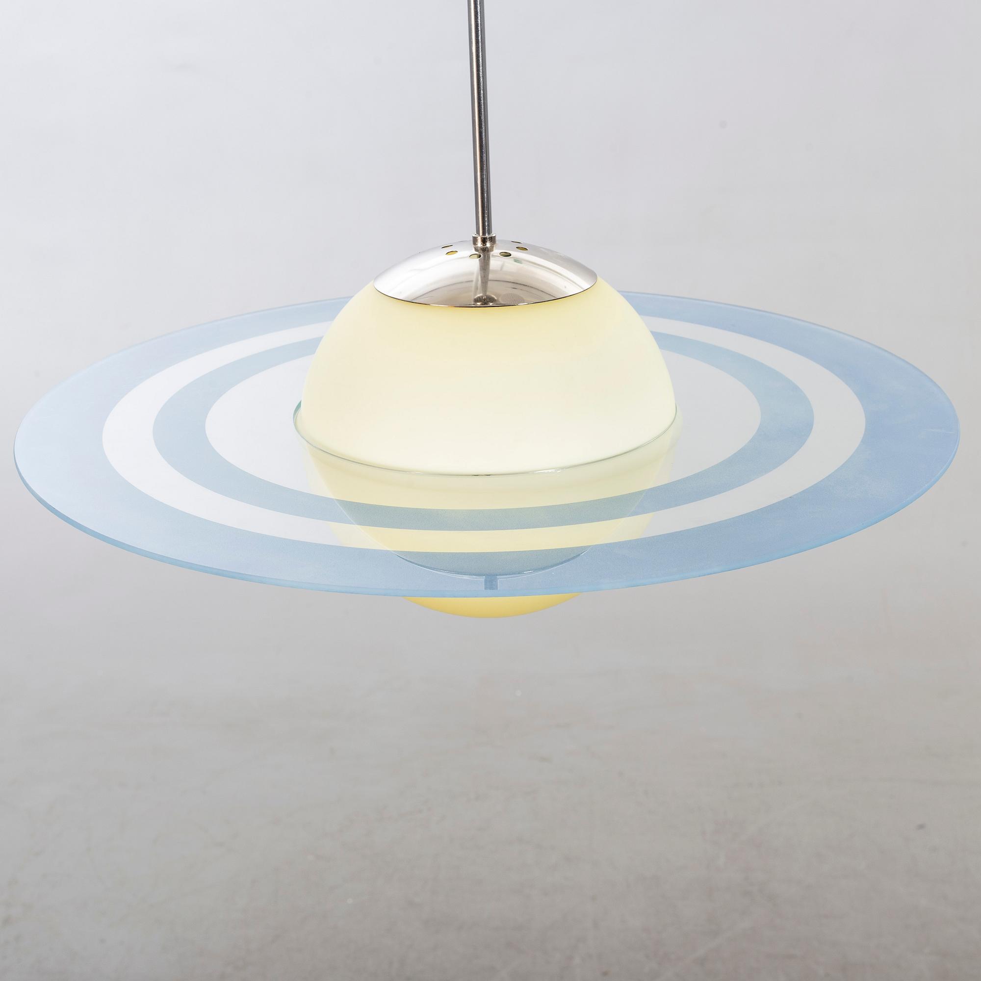 TAKLAMPA, sk Saturnus, modern tillverkning.