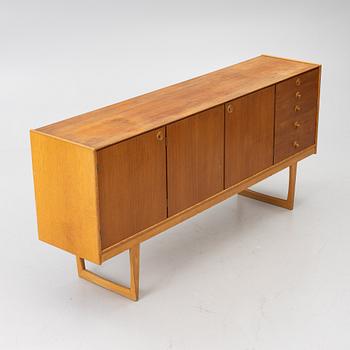Yngvar Sandström, Sideboard, "Tokyo", ur Trivia-serien, Nordiska Kompaniet, 1900-talets andra hälft.