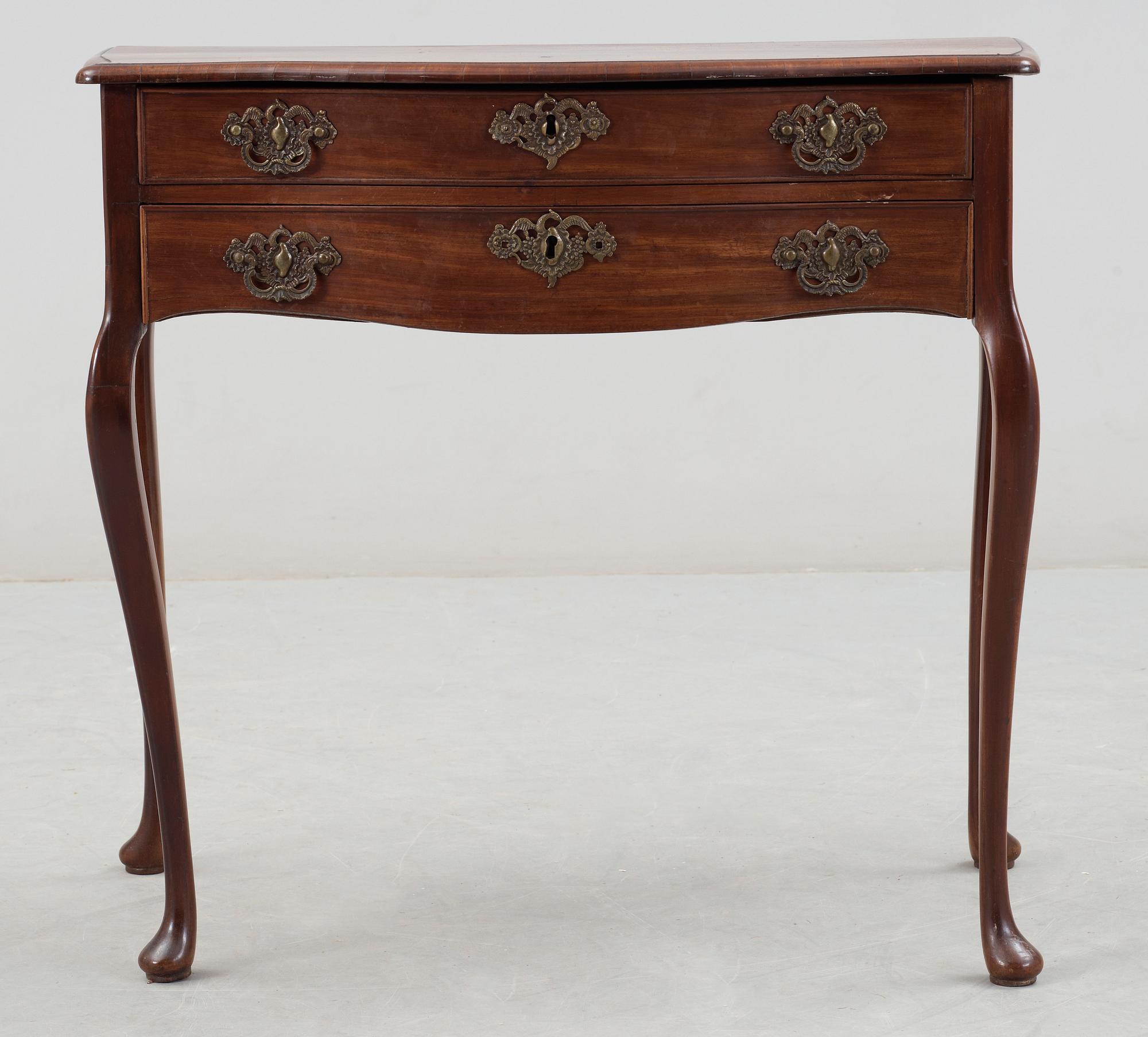 TOILETTEBORD, George II-stil, 1800-tal.