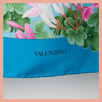 SCARF, Valentino.