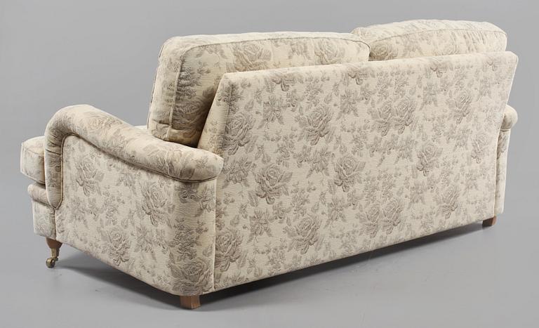SOFFA, Howard-typ, omkring sekelskiftet 1900/2000.