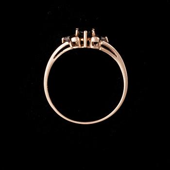 RING, 14K guld, safir, diamanter. Vikt ca 2,0 g.