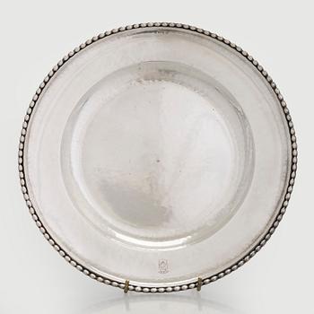 Fat, silver, engraved coat of arms, AB David Andersen & Comp, Stockholm 1926.