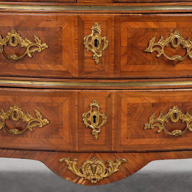 Byrå, Parisarbete, 1700-talets mitt, Louis XV.