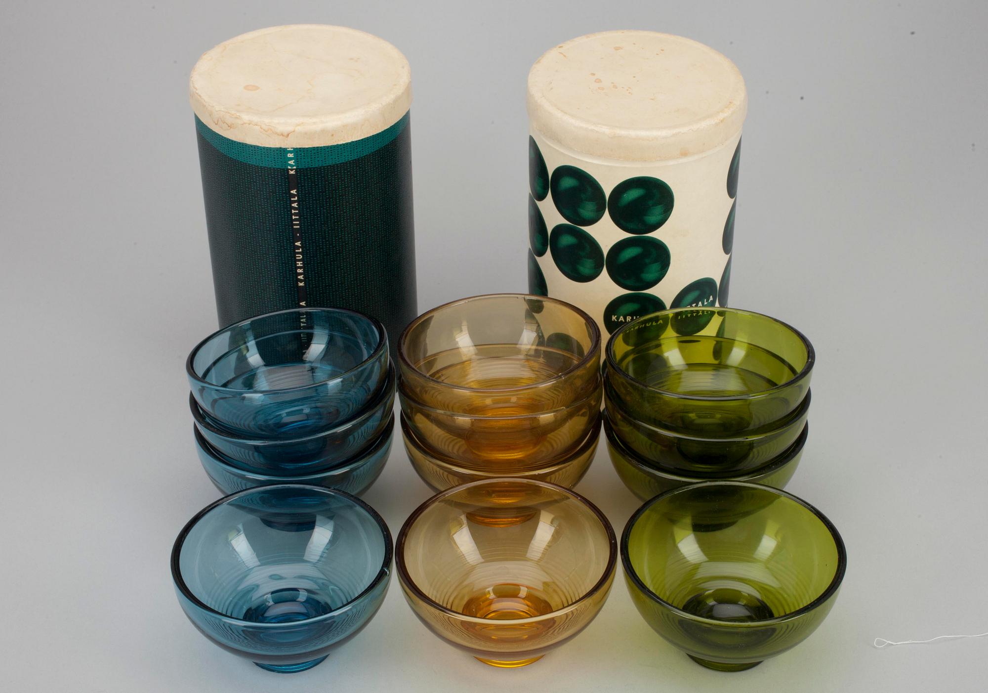 EFTERRÄTTSSKÅLAR, 12 st, glas, Karhula-Iittala. 1900-talets mitt.