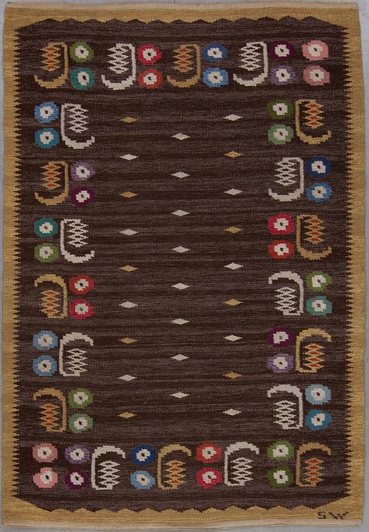 MATTA, rölakan signerad SW (Sofia Widén), omkring 1900-talets mitt, ca 203 X 140cm.