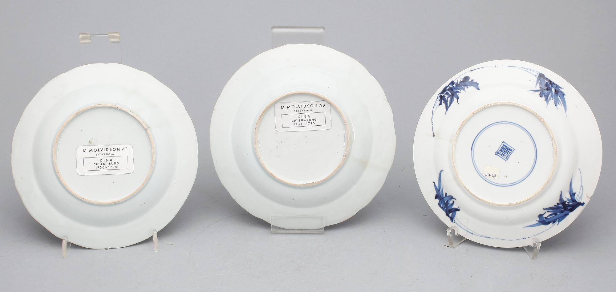 ASSIETTER, 8 st, kompaniporslin, främst Qianlong, 1700-tal.