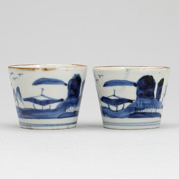 KOPPAR, ett par, porslin, Kina, Qing dynastin, Kangxi (1662-1722).