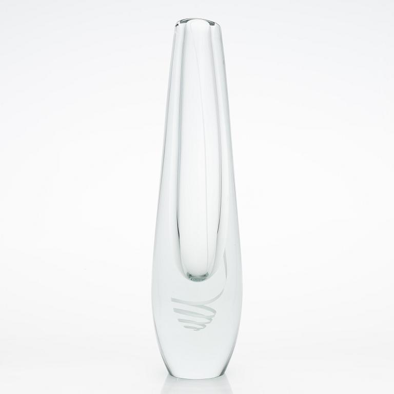 Gunnel Nyman, a 'Serpentine' vase, signed G. Nyman, Nuutajärvi Notsjö -57.