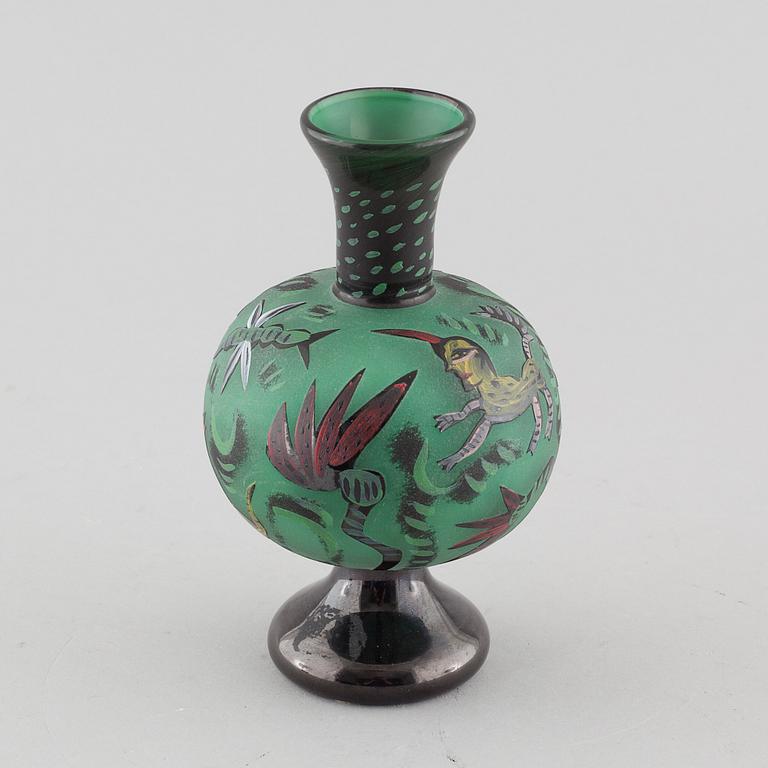 ULRICA HYDMAN-VALLIEN, vas, glas, Kosta Boda, signerad, unik.