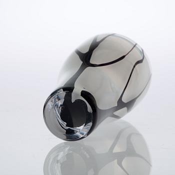 A Vicke Lindstrand glass vase, Kosta 1950's.