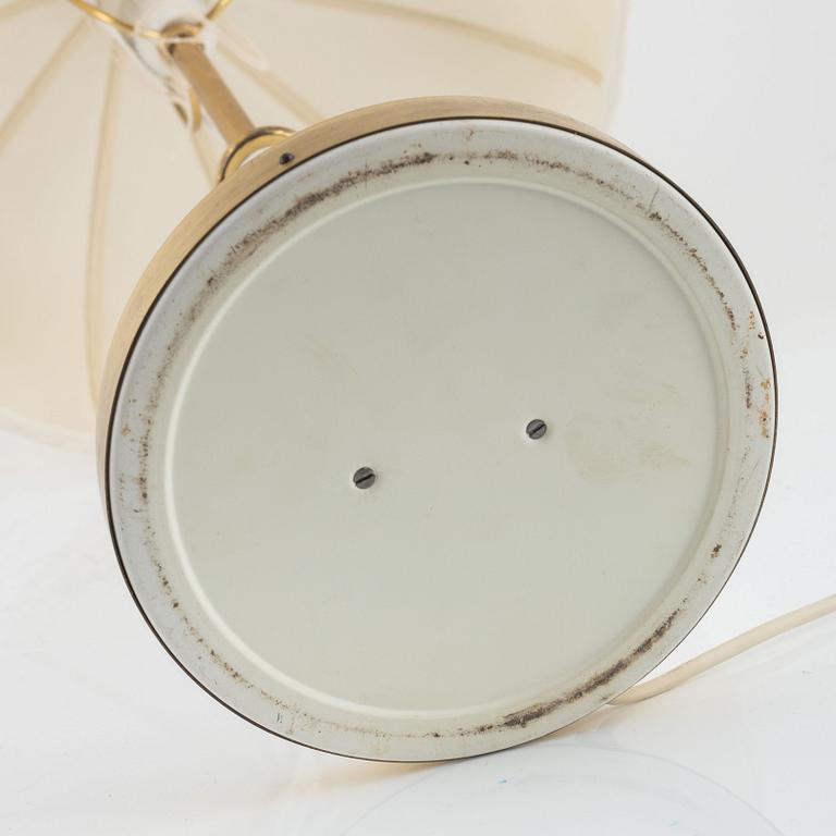 Josef Frank, bordslampa, modell 2466, Firma Svenskt Tenn.