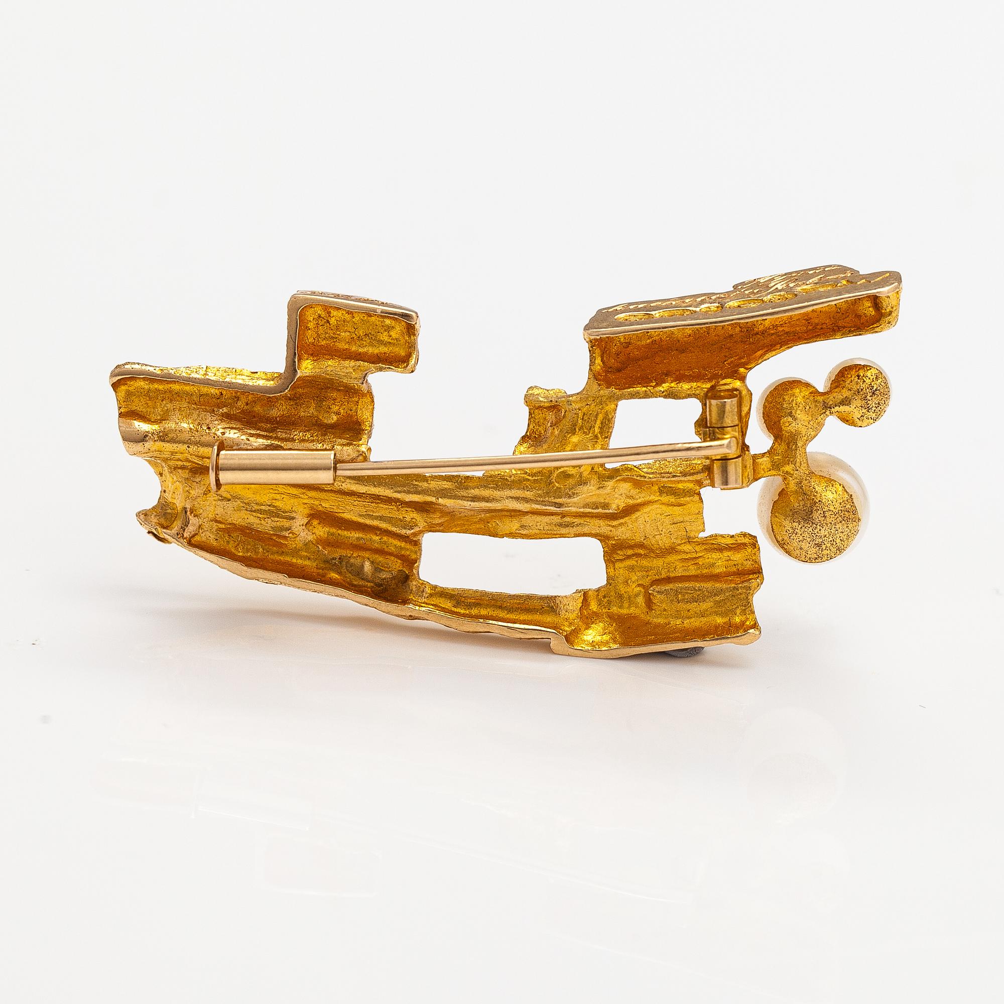 Björn Weckström, RIntaneula Argon keula", 14K kultaa ja viljellyt helmet. Lapponia 1968.