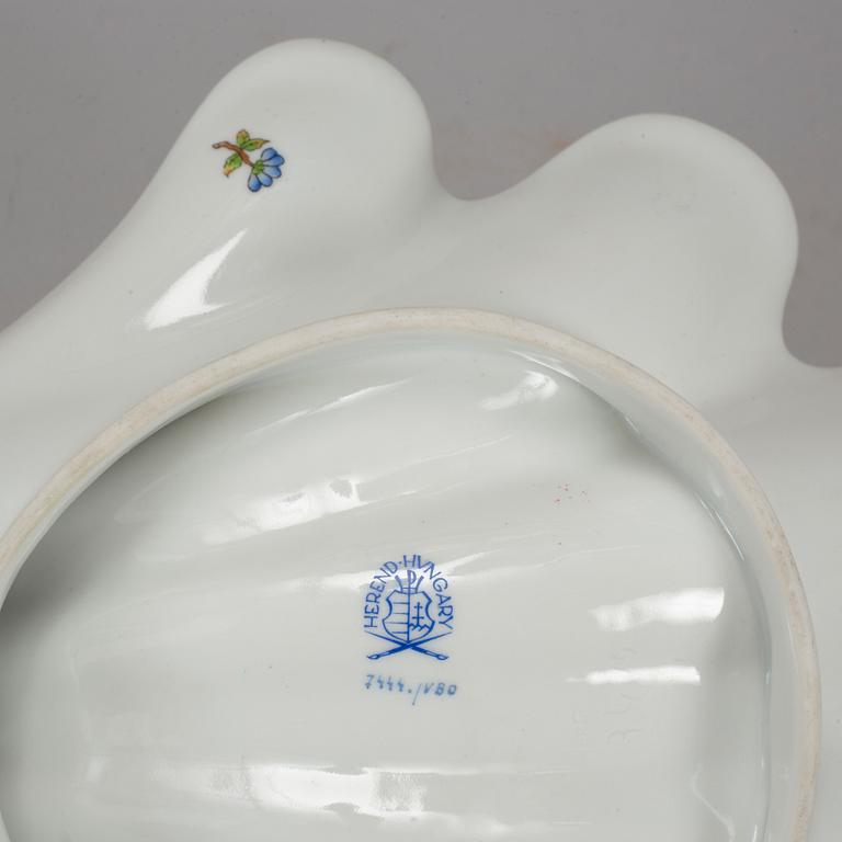 71 psc Herend, mostly "Queen Victoria".