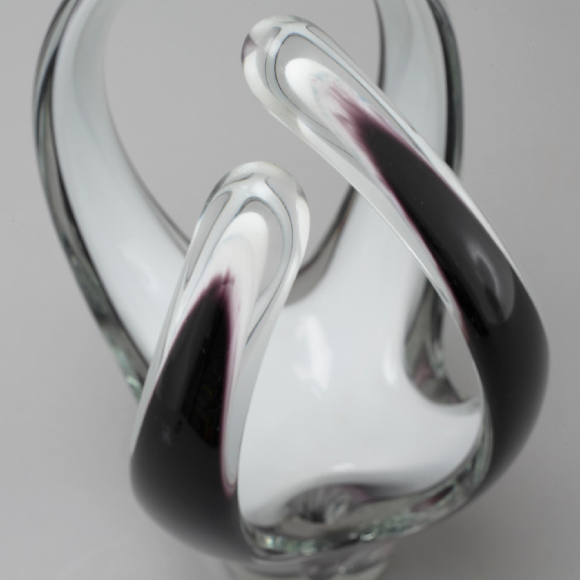 PAUL KEDELV, vas, glas, "Coquille", Flygsfors, signerad och daterad -57.