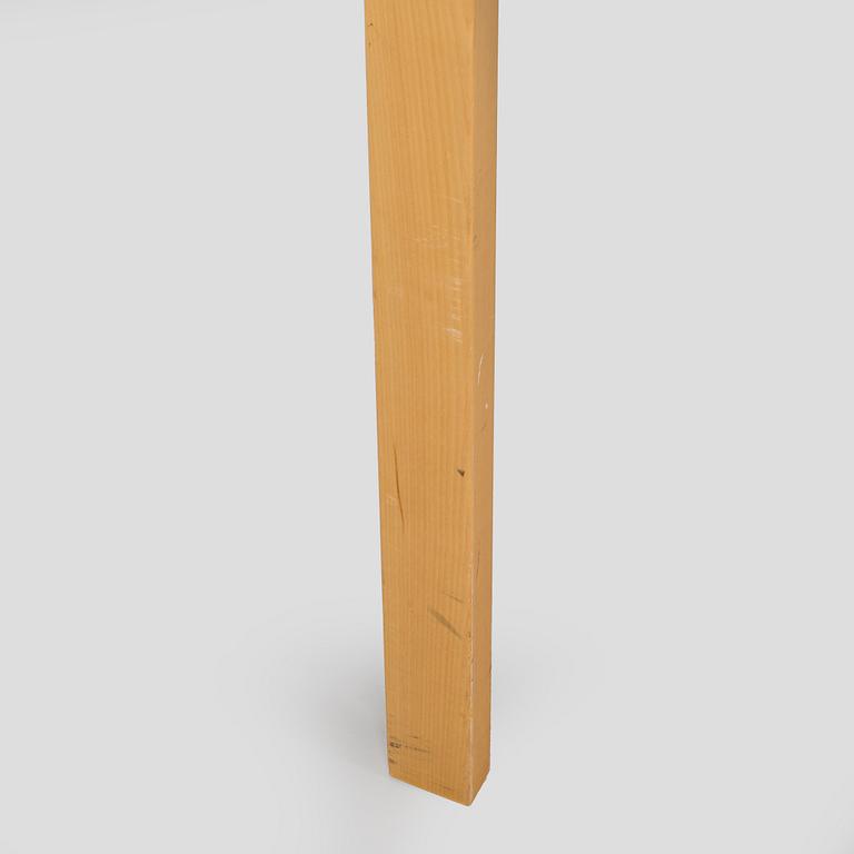 Alvar Aalto, bord, modell 84, Artek 2006.