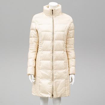 MAX MARA, täckkappa, fransk storlek 38.