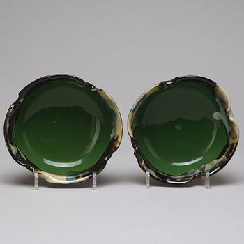 A set of two Japanese censers and two Japanese bowls, 20th Century.