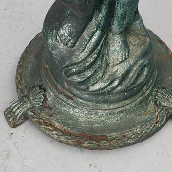 A pair of garden sculptures, late 20th century.