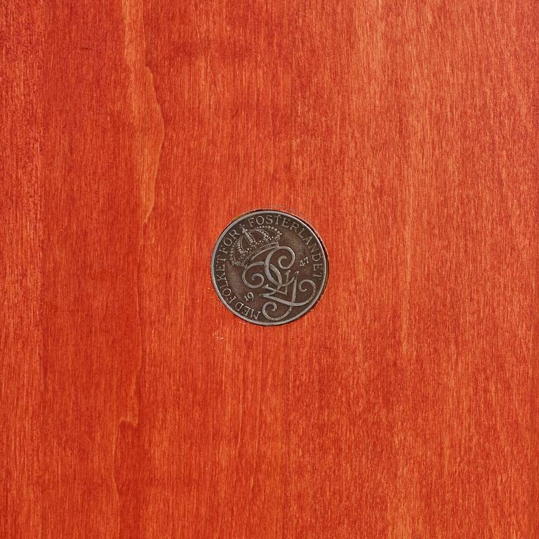 Rolf Hanson, a "Pelare" (Pillar) cabinet for Källemo, Värnamo, Sweden post 1991.