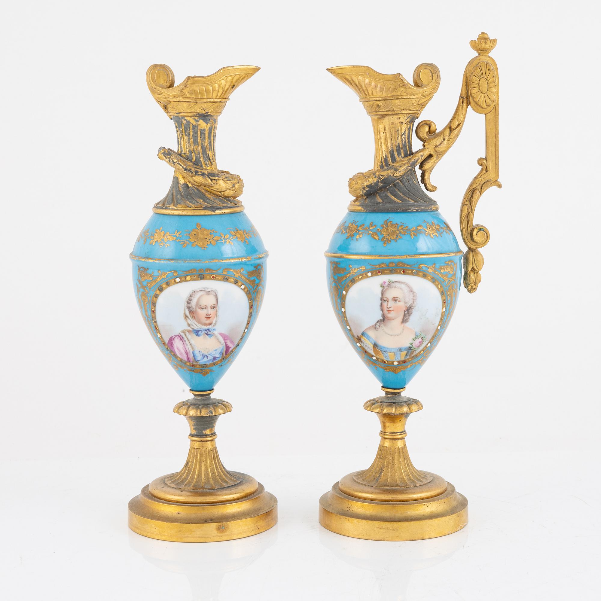 Bordsgarnityr, 5 delar, Louis XVI-stil, Frankrike, 1800-talets andra hälft.