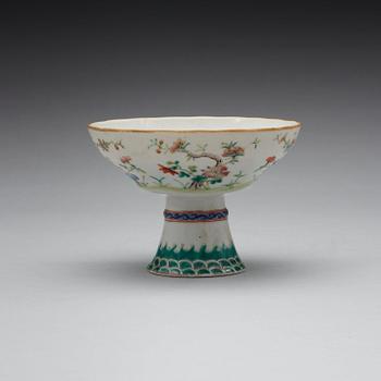 A famille rose stem cup, Qing dynasty, late 19th Century.