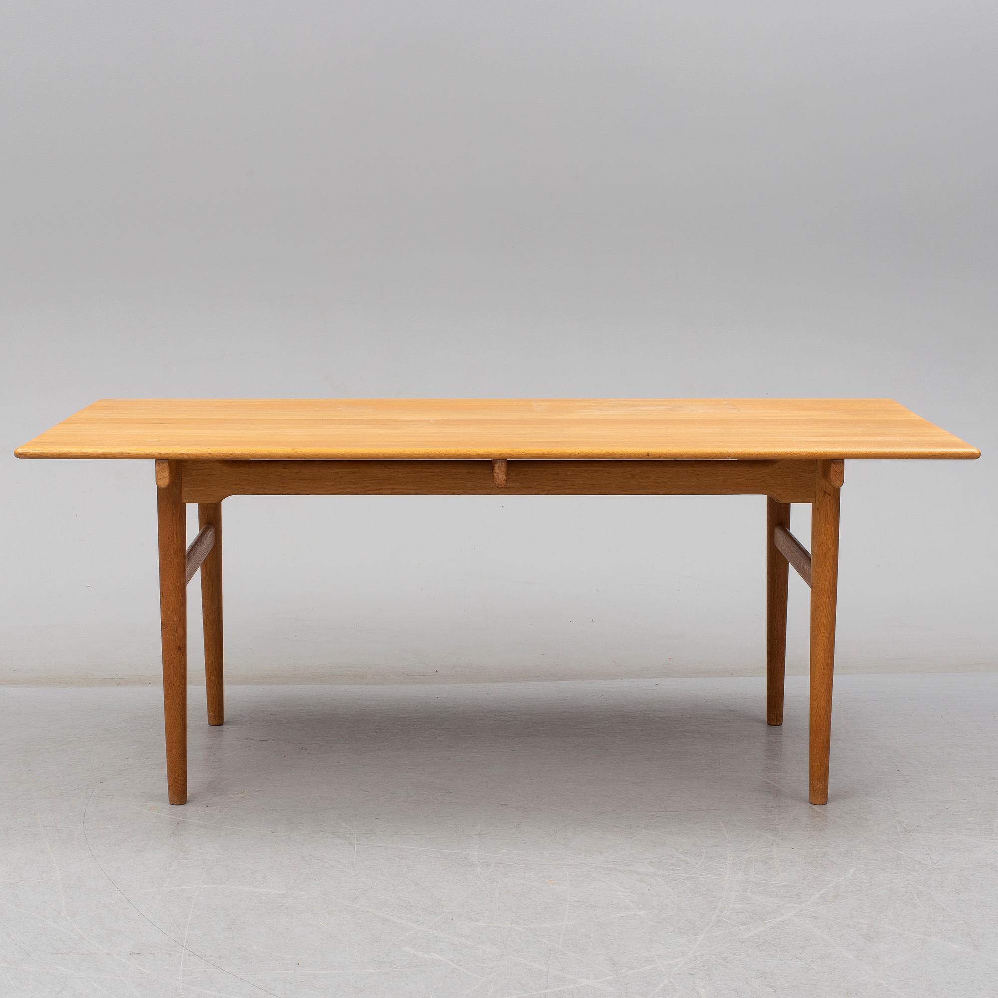 HANS J. WEGNER, a table, model "CH327", Andreas Tuck, Denmark, from the latter half of the 20th century.