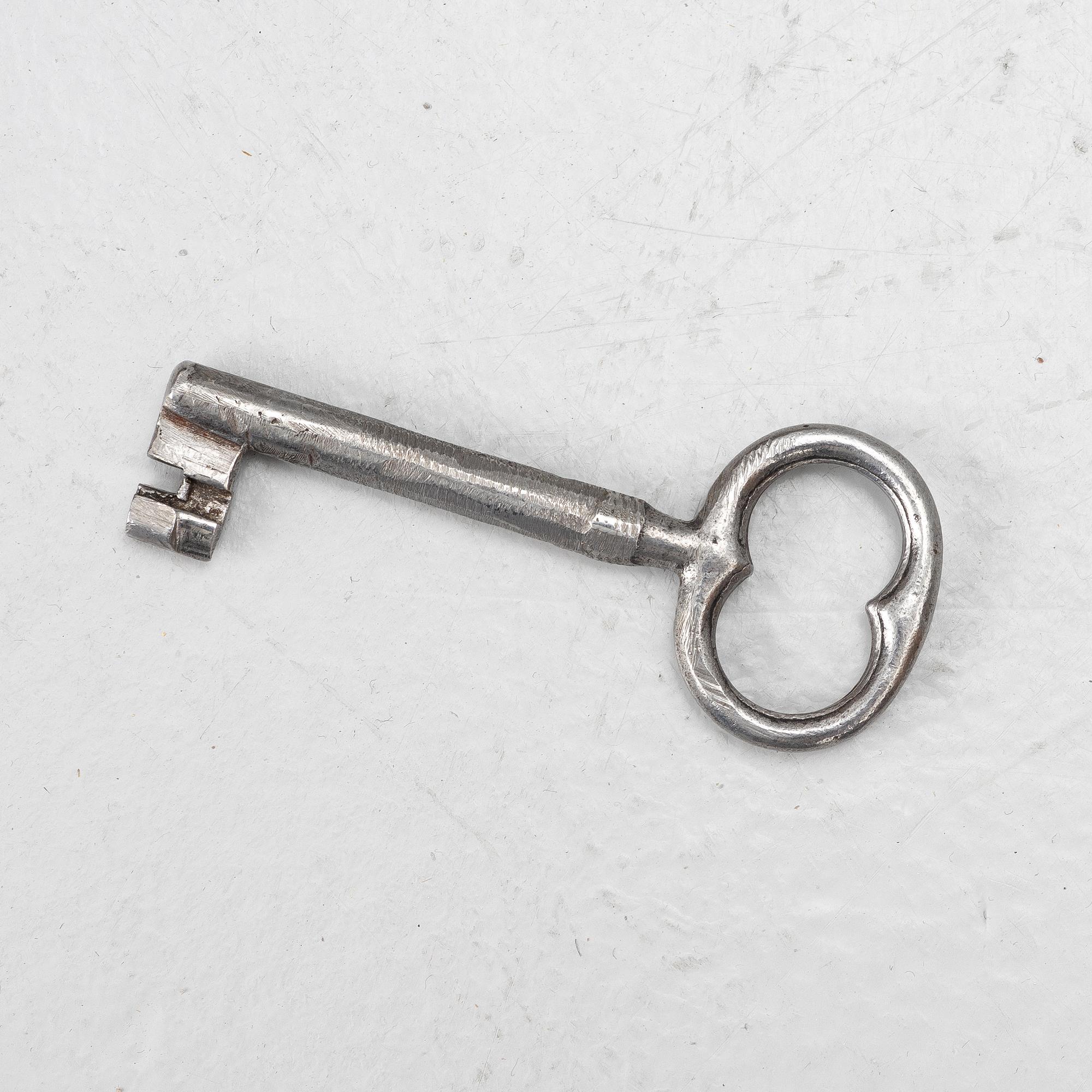 Bokskåp 1800-talets mitt.