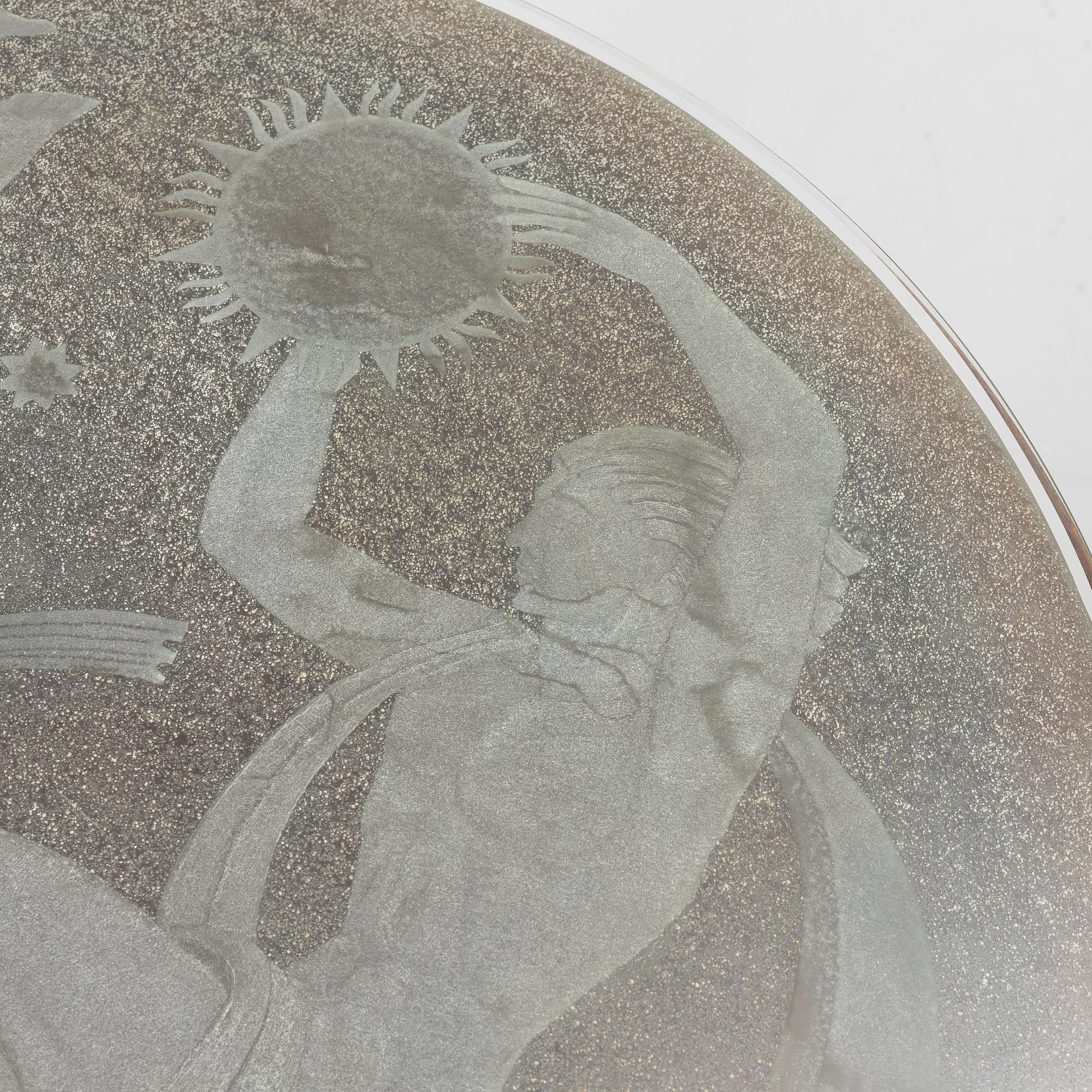 A three-piece sitting room suite, early 1900s.