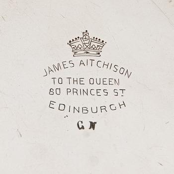 Lusikkapari, Lontoo 1787-91, purkki, Lontoo 1891 ja vati, Chester 1906, sterlinghopeaa, Englanti.