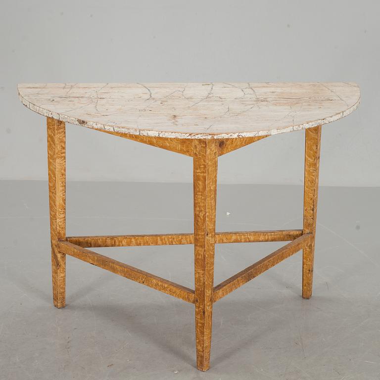 HALVMÅNEBORD, 1800/1900-tal.