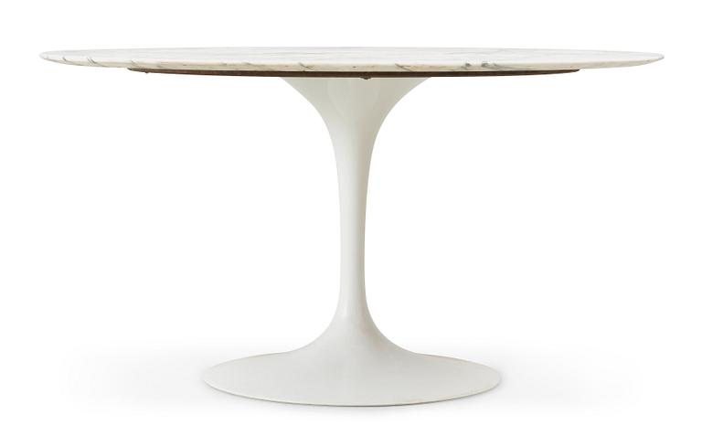 An Eero Saarinen 'Tulip' marble top dining table, Knoll International, USA.