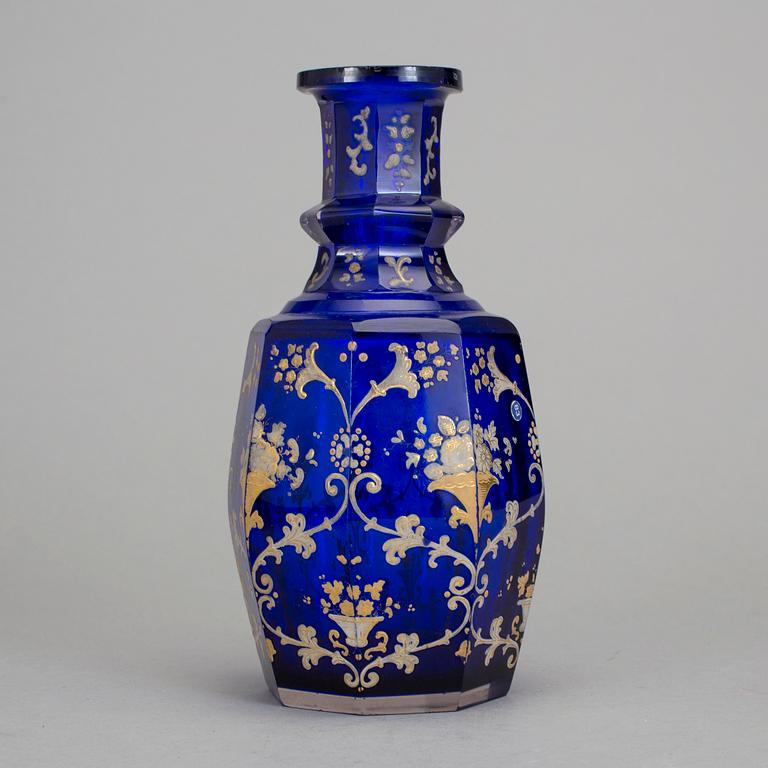 KARAFF, glas. Böhmen, omkring 1800-talets mitt.