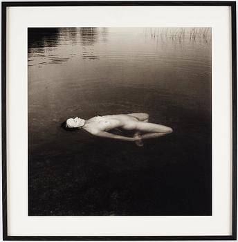 Tuija Lindström, "Maria in an Arch" from the series "The Girls at Bull's Pond", 1991.