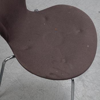 Arne Jacobsen, stolar, 10st, "Sjuan", Fritz Hansen, 1980.