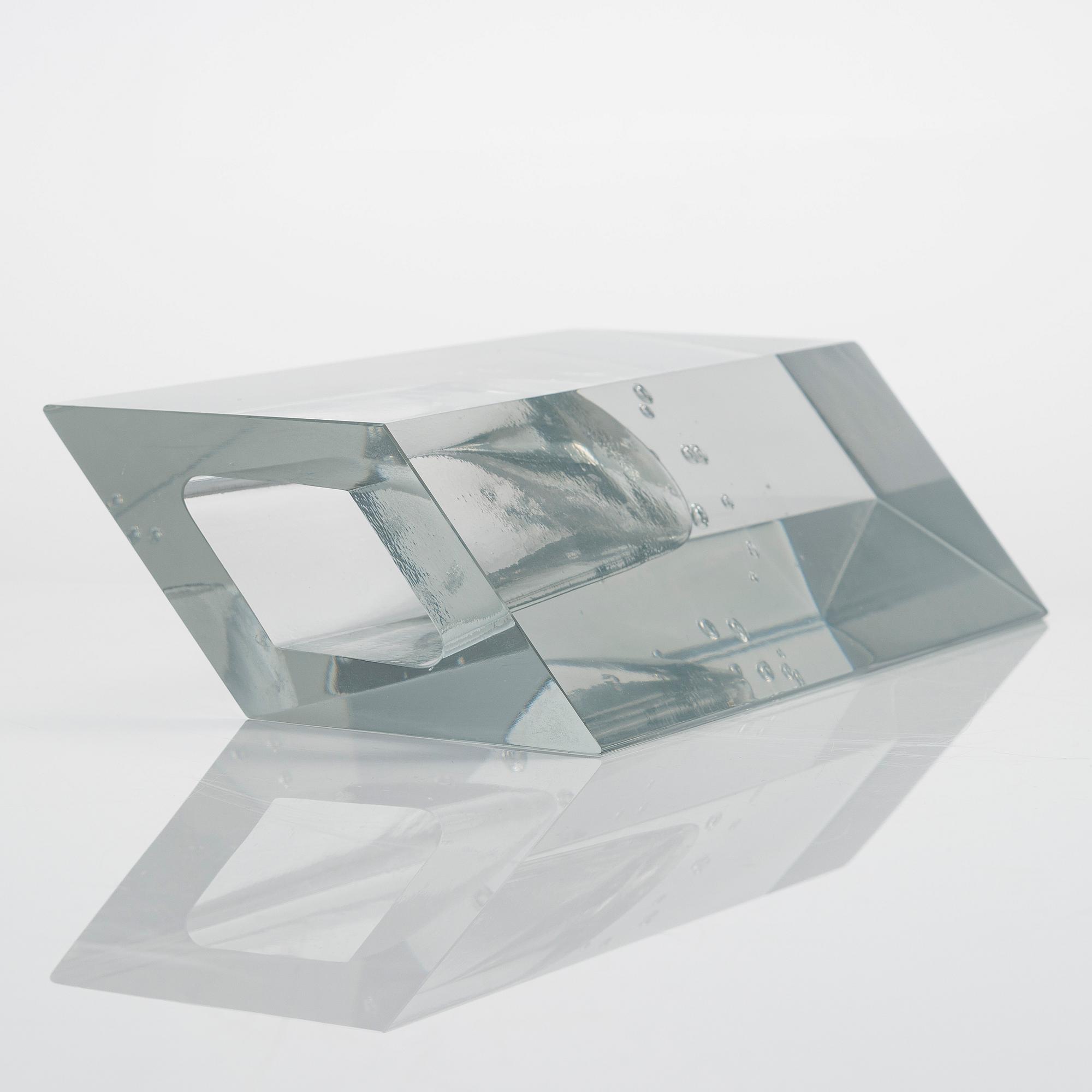 Timo Sarpaneva, an art object, 'Kohinoor', signed Timo Sarpaneva, Iittala 1981.